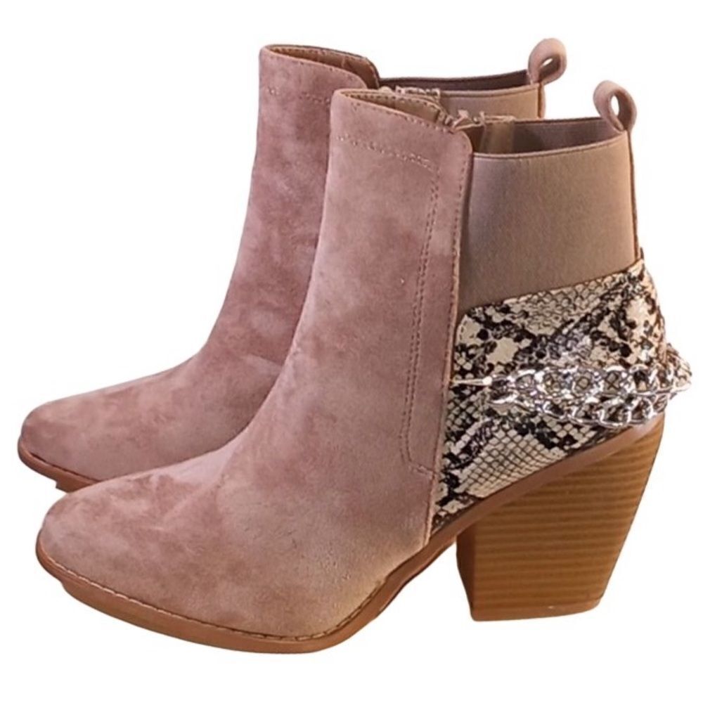 Women's Faux Snakeskin Fashion Heeled Boots Shoes Size 8.5